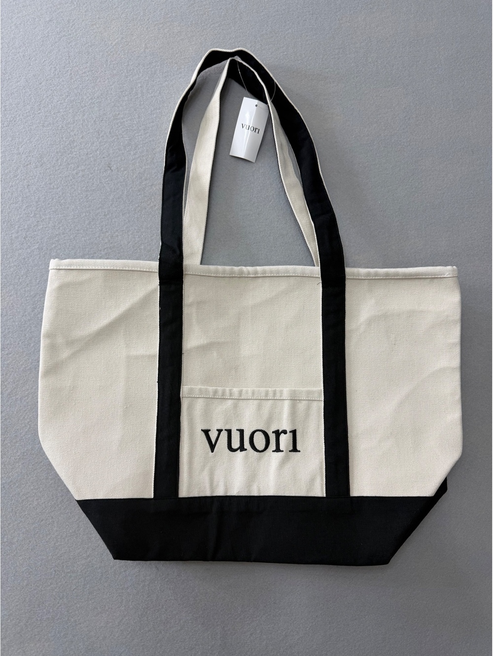 236/1428 Vuori Mother’s Day Canvas Tote Bag Cream Black NWT Large Beach Gym